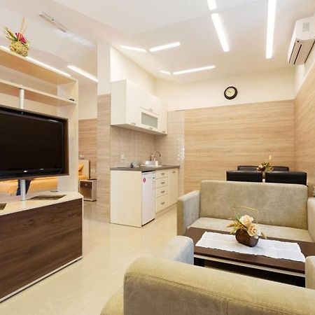 Apartman Uzor Соко Баня Екстериор снимка