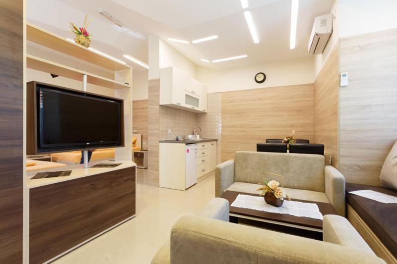 Apartman Uzor Соко Баня Екстериор снимка