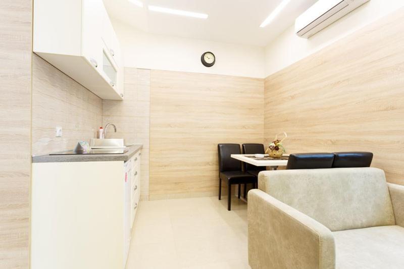 Apartman Uzor Соко Баня Екстериор снимка